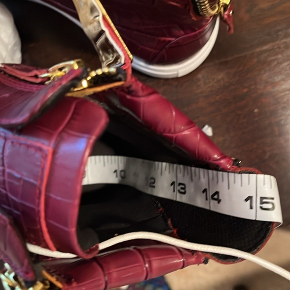 NWOT J75 by Jump Men's Zeus High-top Leather Sneaker with metal strap, size 9 - Picture 14 of 15